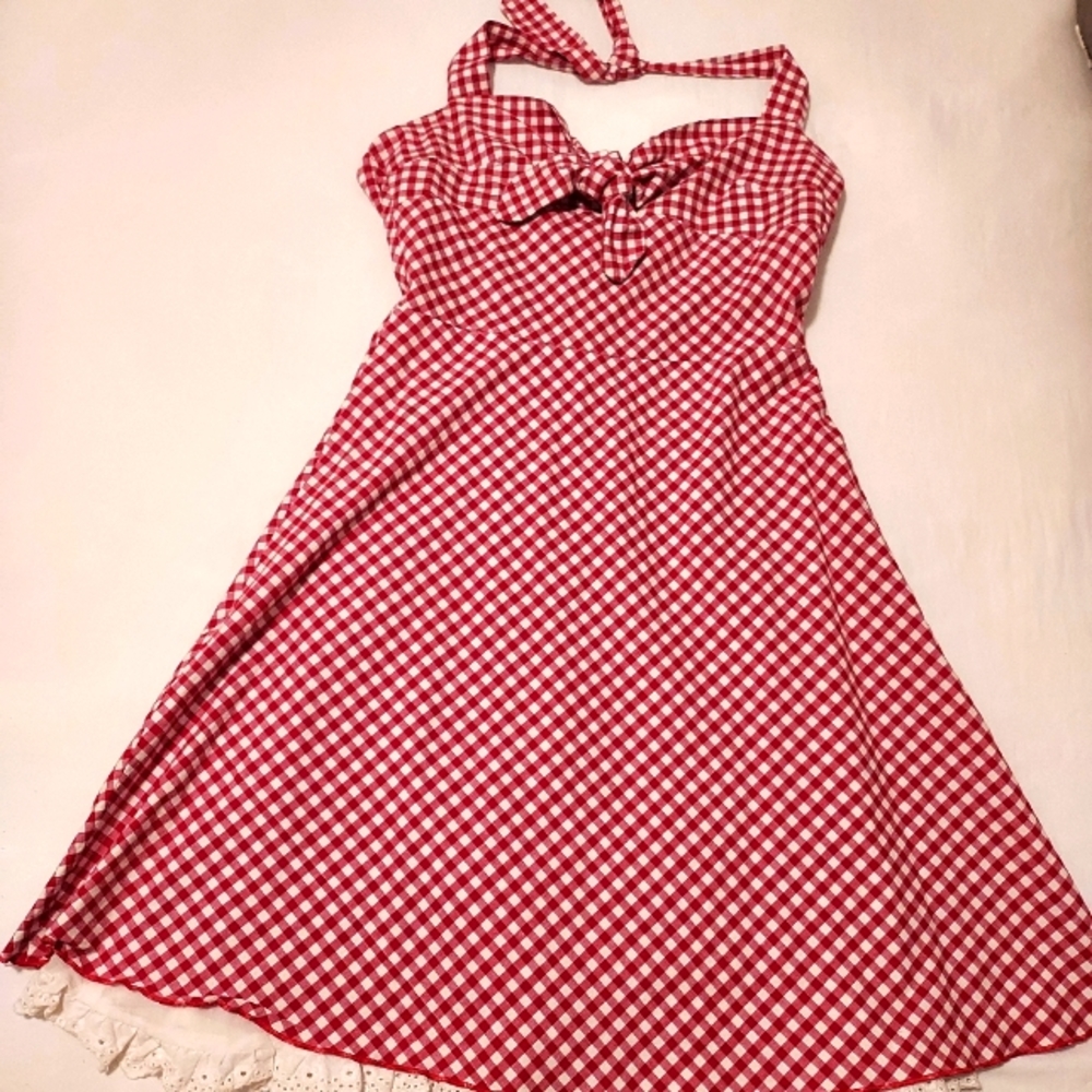 Retro/Rockabilly Halter Dress